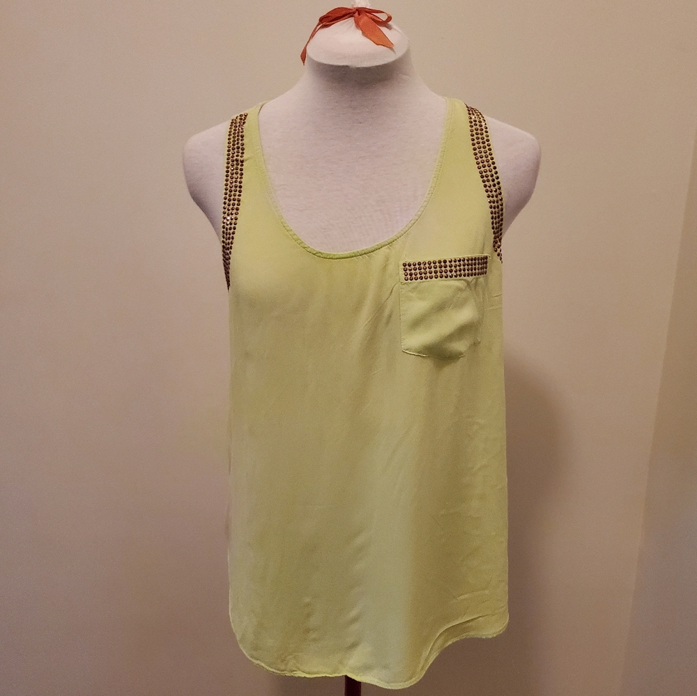 📣5 for $20!📣 iZByer Bright Lime Tank Top, L